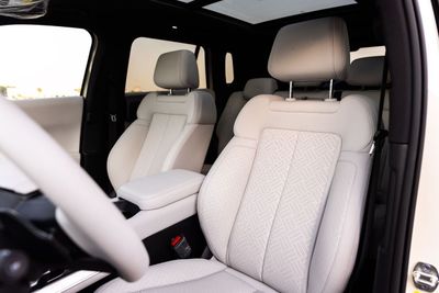 2025 Byd Leopard 3 TITANIUM, bílá, 2 700 km, dovoz SAE — foto 13 z 16