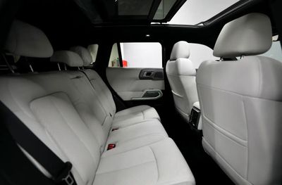 2025 Byd Leopard 3 TITANIUM, černá, 0 km, dovoz SAE — foto 8 z 15
