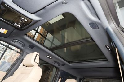 2025 Byd Leopard 5, černá, 0 km, dovoz SAE — foto 10 z 18