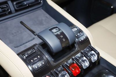 2025 Byd Leopard 5, černá, 0 km, dovoz SAE — foto 13 z 18