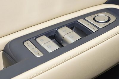 2025 Byd Leopard 5, černá, 0 km, dovoz SAE — foto 9 z 18