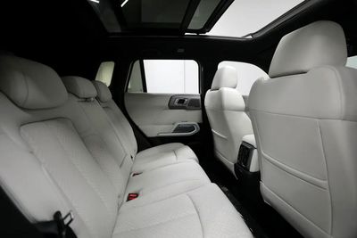 2025 Byd Leopard 3 TITANIUM, bílá, 0 km, dovoz SAE — foto 8 z 16