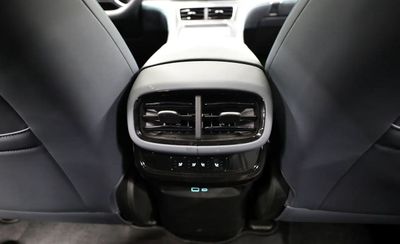 2025 Byd Sealion 7 PERFORMANCE, Other color, 1 793 km, dovoz SAE — foto 12 z 15