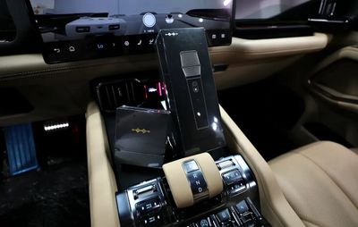 2024 Byd Leopard 8 FLAGSHIP, černá, 14 837 km, dovoz SAE — foto 13 z 14