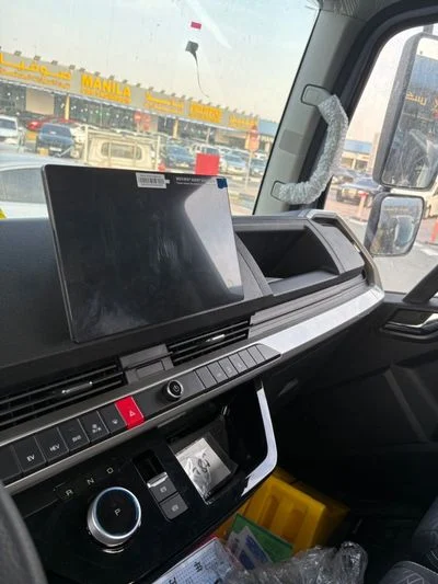 2025 Byd T5, šedá, 0 km, dovoz SAE — foto 9 z 21