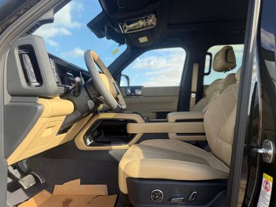 2025 Byd Leopard 5 STANDARD, černá, 0 km, dovoz SAE — foto 4 z 25