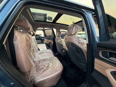2024 Exeed VX FLAGSHIP, hnědá, 220 000 km, dovoz SAE — foto 15 z 16