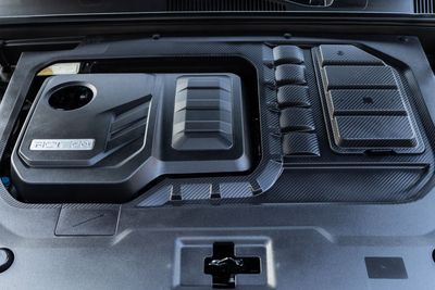 2025 Exeed VX FLAGSHIP, bílá, 37 000 km, dovoz SAE — foto 10 z 16