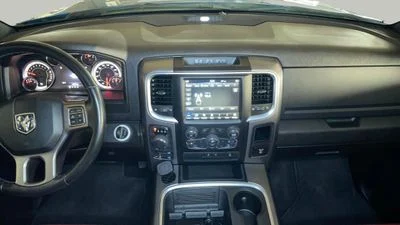 2022 RAM 1500 WARLOCK, modrá, 50 273 km, dovoz SAE — foto 7 z 16