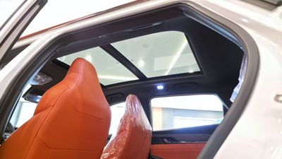 2026 Dongfeng Mage E2, bílá, 0 km, dovoz SAE — foto 14 z 29