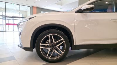 2026 Dongfeng Mage E2, bílá, 0 km, dovoz SAE — foto 9 z 29