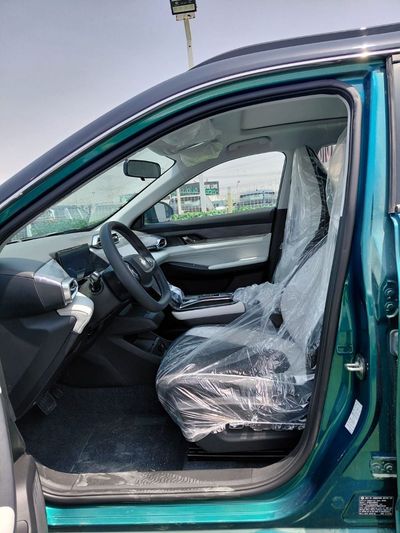 2026 Dongfeng Mage E2, zelená, 0 km, dovoz SAE — foto 10 z 20