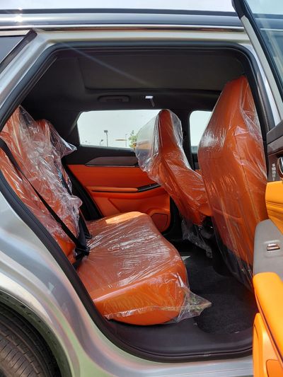 2026 Dongfeng Mage E2, stříbrná, 0 km, dovoz SAE — foto 15 z 19
