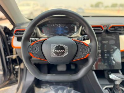 2026 Dongfeng Shine E2, bílá, 0 km, dovoz SAE — foto 15 z 25