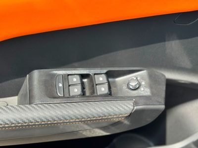 2026 Dongfeng Shine E2, bílá, 0 km, dovoz SAE — foto 16 z 25