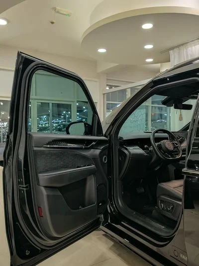 2023 Zeekr 9 Std, černá, 74 000 km, dovoz SAE — foto 7 z 16