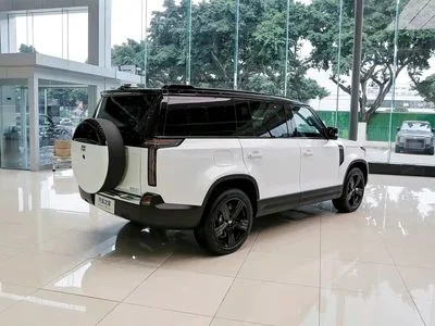 2026 Rox 01, bílá, 0 km, dovoz SAE — foto 5 z 5