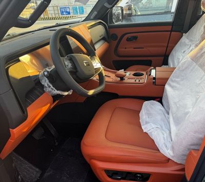 2026 Rox Adamas FIRST CLASS, černá, 16 km, dovoz SAE — foto 4 z 5