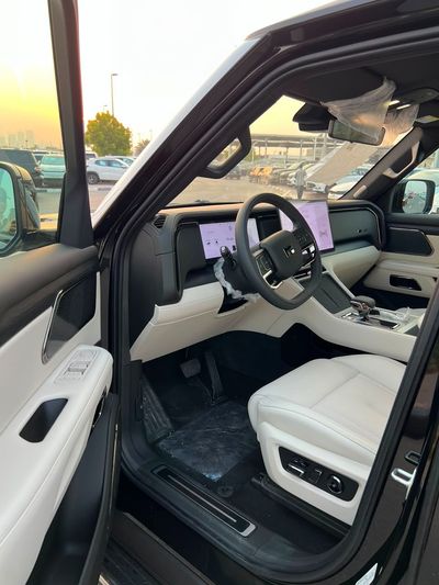 2026 Rox 01 VIP, černá, 0 km, dovoz SAE — foto 7 z 25