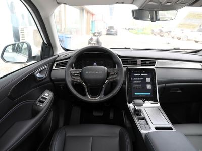 2025 Roewe RX5, bílá, 0 km, dovoz SAE — foto 10 z 20