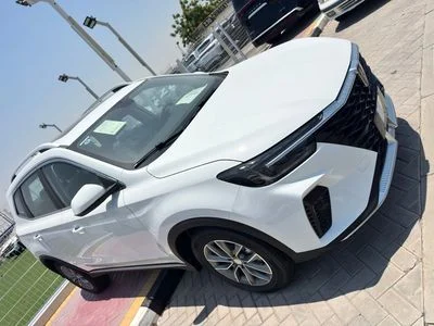 2025 Roewe RX5, bílá, 0 km, dovoz SAE — foto 3 z 20