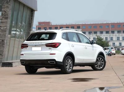 2025 Roewe Rx5, bílá, 0 km, dovoz SAE — foto 5 z 12