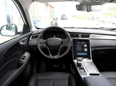 2025 Roewe Rx5, bílá, 0 km, dovoz SAE — foto 8 z 12