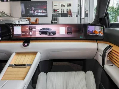 2026 Saic Audi E7X, bílá, 0 km, dovoz SAE — foto 13 z 15