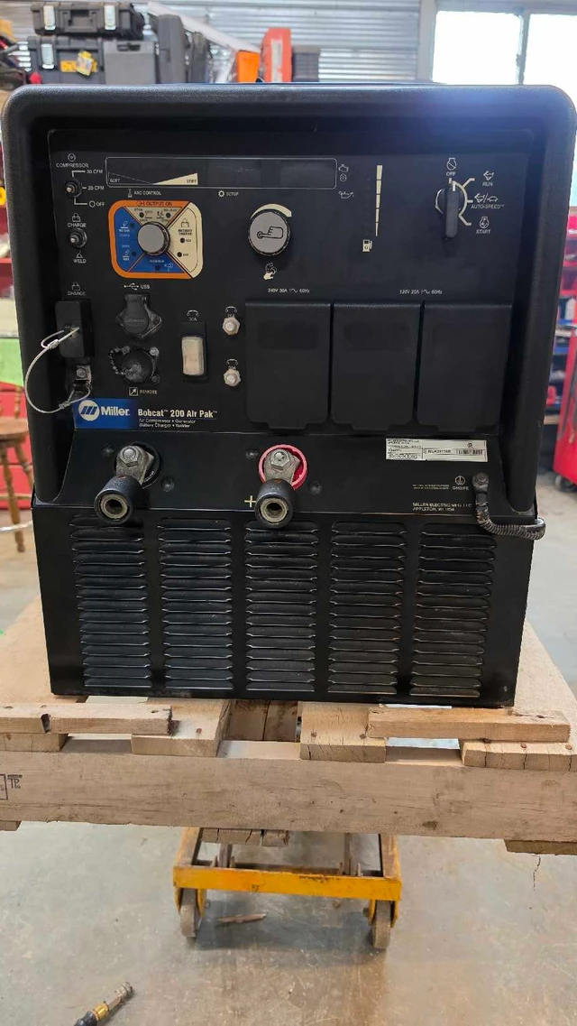 Bobcat MILLER, dovoz Kanada — foto 2 z 4