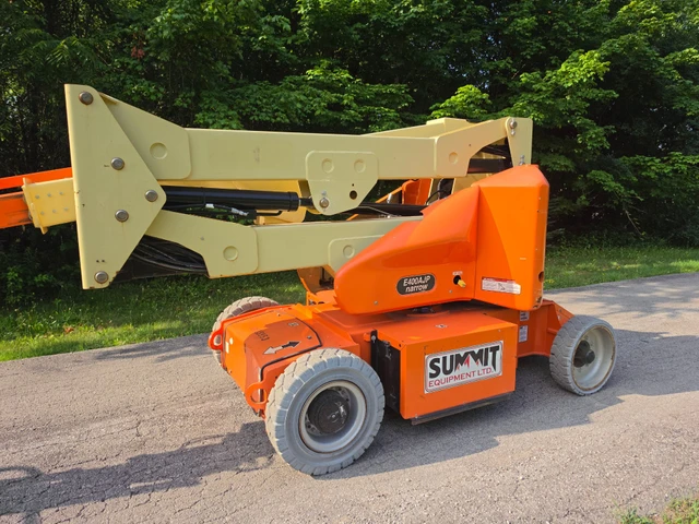 2017 JLG E400AJP, 1 mth, dovoz Kanada — foto 4 z 5