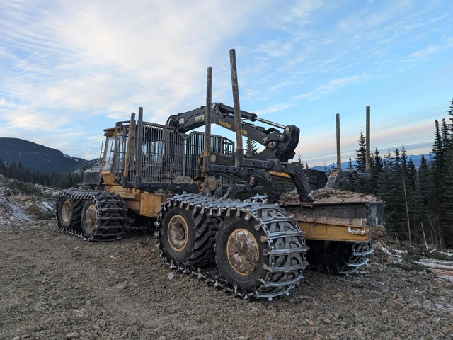 2023 TIGERCAT, 1 mth, dovoz Kanada — foto 4 z 5