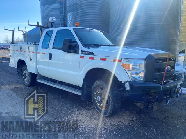 2011 FORD, 342 491 mth, dovoz Kanada — foto 4 z 5