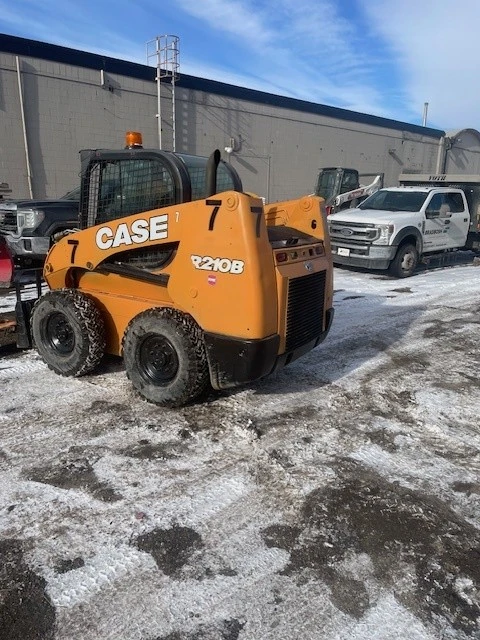 2022 Case SR210B, 2 500 mth, dovoz Kanada — foto 2 z 4