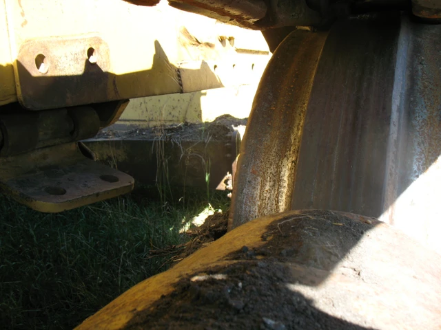 Caterpillar D8K, červená, dovoz Kanada — foto 4 z 5
