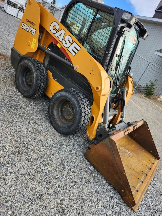 2018 Case SR175, 1 400 mth, dovoz Kanada — foto 1