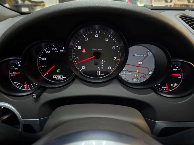 2016 S, modrá, 100 967 km, dovoz Kanada — foto 11 z 20