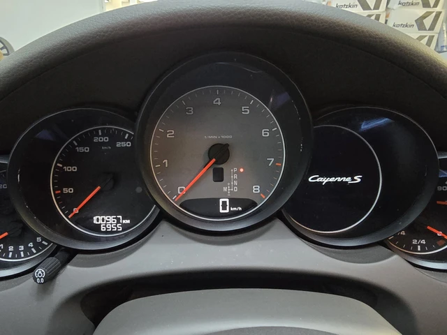 2016 S, modrá, 100 967 km, dovoz Kanada — foto 12 z 20