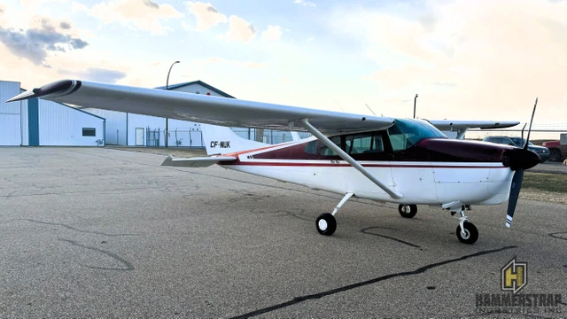 1961 CESSNA, 1 mth, dovoz Kanada — foto 2 z 5