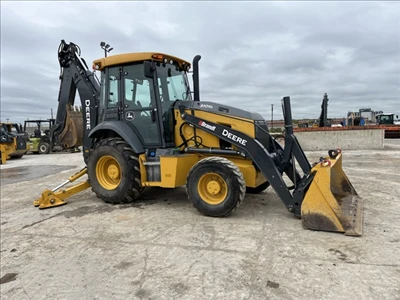 2021 John Deere 310SL, 1 mth, dovoz Kanada — foto 2 z 5