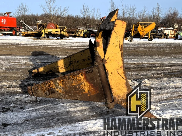 Caterpillar D6, 1 mth, dovoz Kanada — foto 4 z 5
