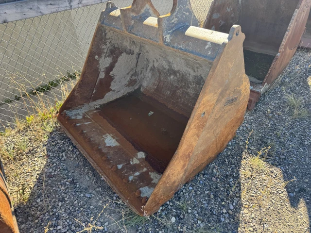 EXCAVATOR, dovoz Kanada — foto 3 z 5