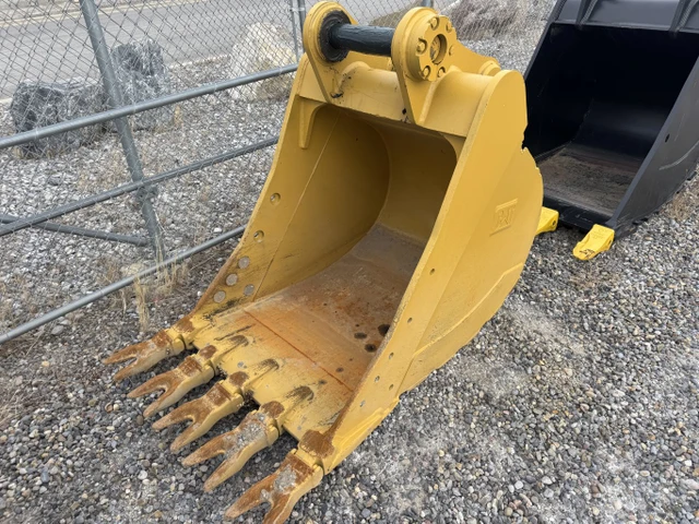 Caterpillar 90, dovoz Kanada — foto 2 z 5