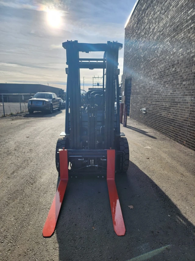 2022 Toyota 5000LBS, 1 mth, dovoz Kanada — foto 5 z 5