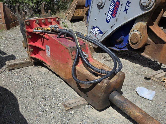 Hitachi VAN, dovoz Kanada — foto 4 z 5