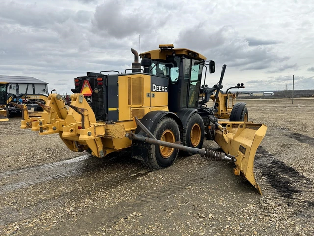 2011 John Deere, 1 mth, dovoz Kanada — foto 3 z 16
