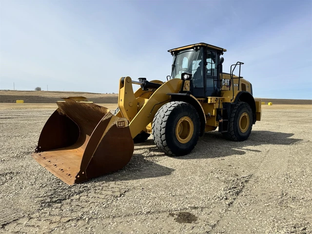 2021 Caterpillar 962M, 1 mth, dovoz Kanada — foto 8 z 16