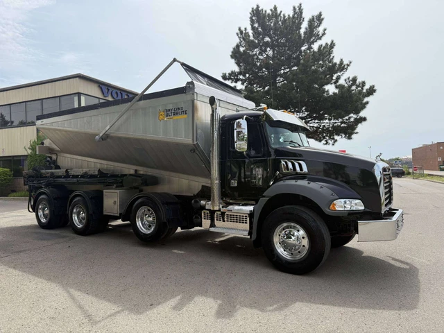 2023 MACK, 261 780 mth, dovoz Kanada — foto 5 z 5