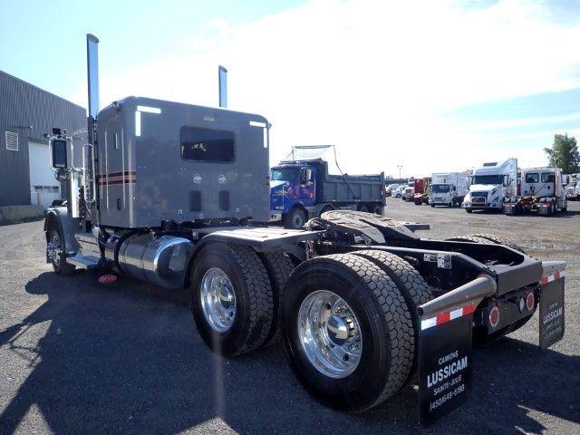 2025 PETERBILT, 90 913 mth, dovoz Kanada — foto 5 z 5