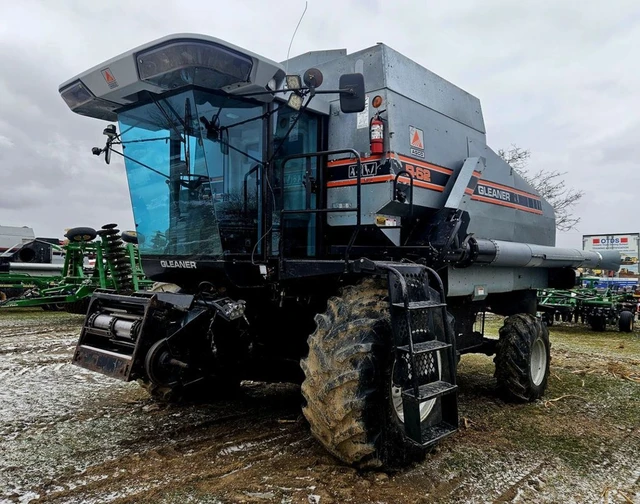 1993 GLEANER, dovoz Kanada — foto 4 z 5
