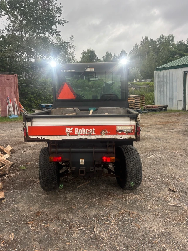 Bobcat TOOLCAT, dovoz Kanada — foto 4 z 5